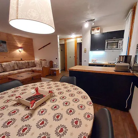 2p, 5 Pers, Centre La Plagne, Parking, Casier A Skis - Fr-1-353-127 * La Plagne